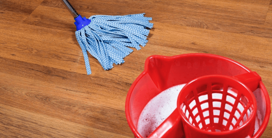 How to Shine Laminate Floors